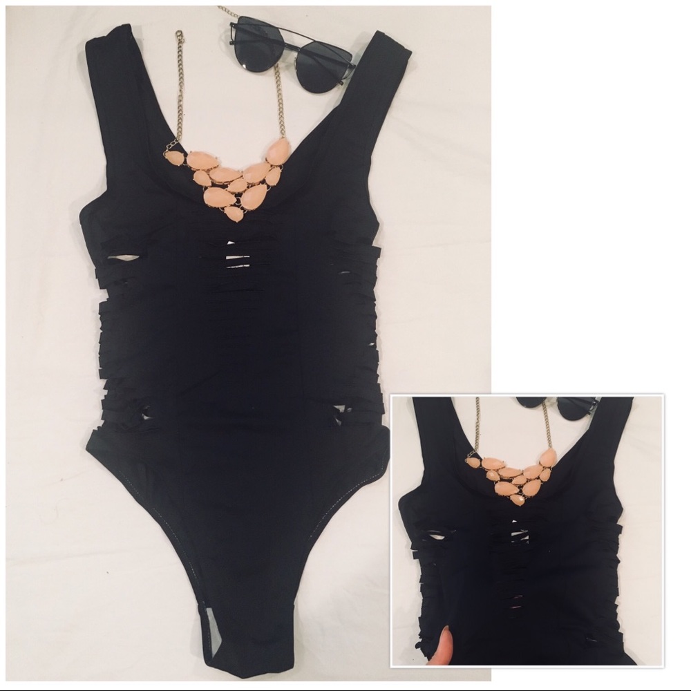 Fashion Swimsuit Bikini - Picture 8 of 8